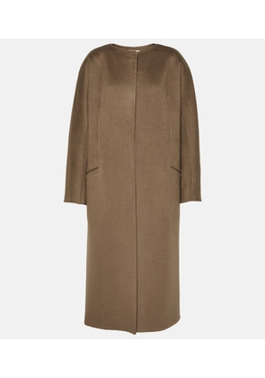 The Row Prisheella cashmere coat