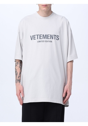 T-Shirt VETEMENTS Men colour Grey