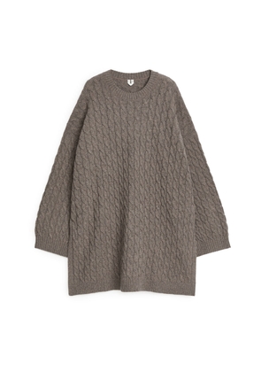 Cable-Knit Wool Jumper - Beige