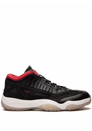 Jordan Air Jordan 11 Low IE 'Bred 2021' sneakers - Black