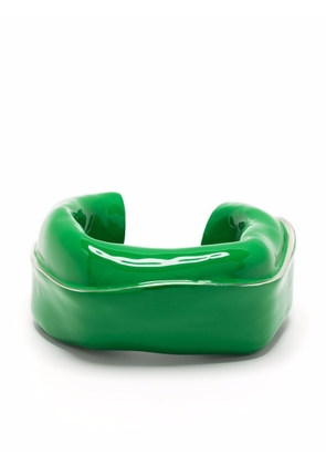 Bottega Veneta Fold enamel cuff bracelet - Green