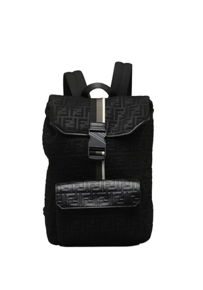 Fendi Pre-Owned 2000-2022 Zucca Buckle Flap backpack - Black