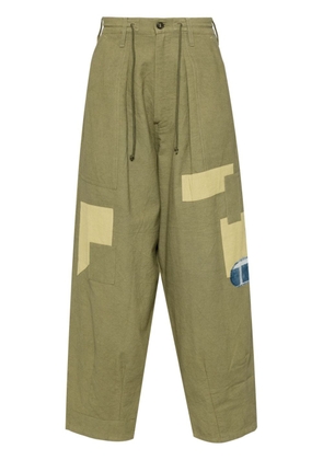 STORY mfg. panelled organic cotton trousers - Green