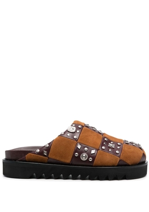 Toga Virilis stud-embellished leather slippers - Brown