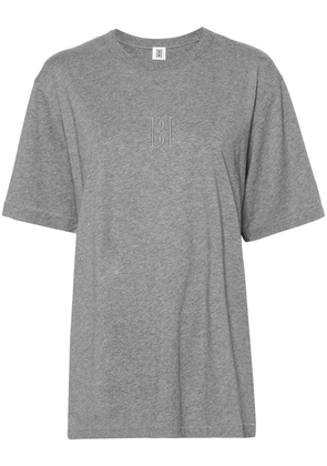 By Malene Birger Fayeh logo-embroidered T-shirt - Grey