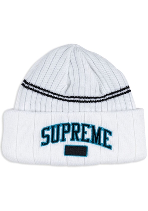 Supreme logo-embroidered beanie - White