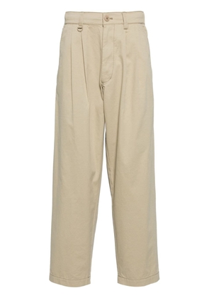 CHOCOOLATE pleat-front cotton trousers - Brown
