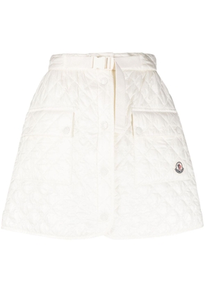 Moncler logo-patch quilted miniskirt - White