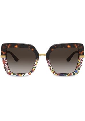 Dolce & Gabbana Eyewear oversized patterned sunglasses - Brown