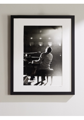 Sonic Editions - Framed 1966 Ray Charles at the Piano Print, 16&quot; x 20&quot; - Men - Black