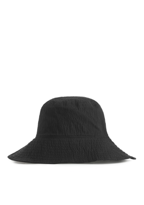 Seersucker Bucket Hat - Black