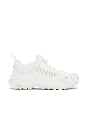 Moncler Trailgrip Lite Low Top Sneaker in White - White. Size 37 (also in 37.5, 38, 38.5, 39, 41).