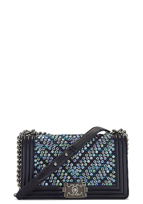 chanel Chanel Medium Boy Chain Flap Bag in Black - Blue. Size all.