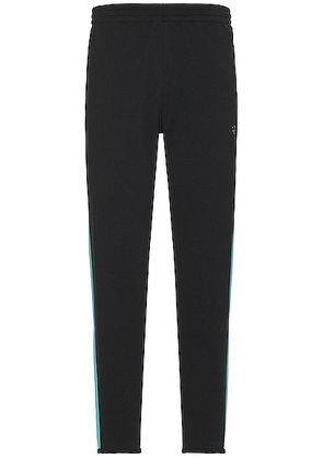 South2 West8 Trainer Pant in Black - Black. Size L (also in XL/1X).