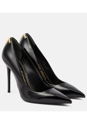 Tom Ford T patent leather pumps