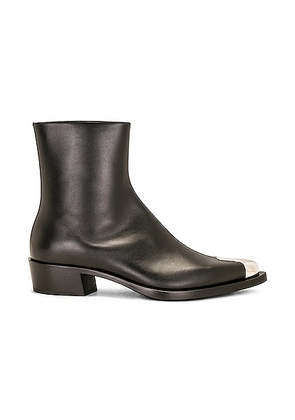 Alexander McQueen Boot in Nero & Argento - Black. Size 41 (also in 42, 45).