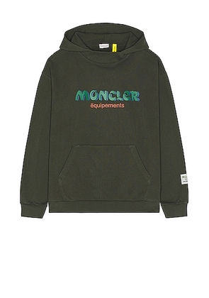 Moncler Genius Moncler x Salehe Bembury Logo Hoodie Sweater in Olive Green - Green. Size L (also in M, XL/1X).
