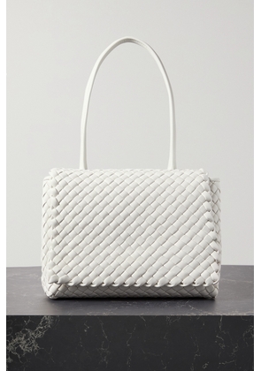 Bottega Veneta - Patti Intrecciato Leather Shoulder Bag - White - One size
