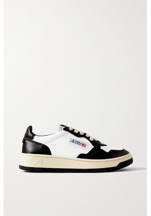 Autry - Medalist Low Leather Sneakers - Black - IT35,IT36,IT37,IT38,IT39,IT40,IT41,IT42