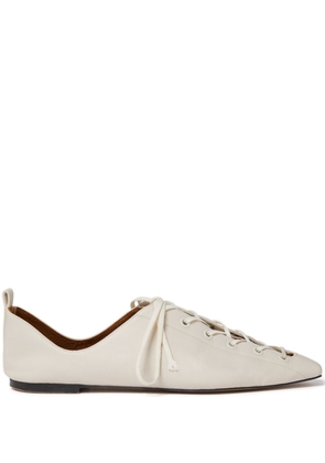 Stella McCartney Terra pointed lace-up shoes - White