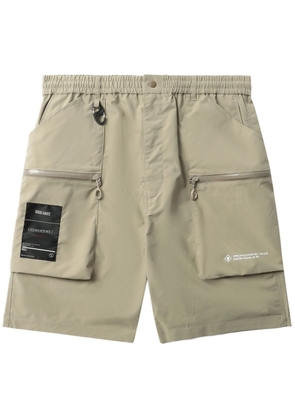 izzue mid-rise cargo shorts - Neutrals