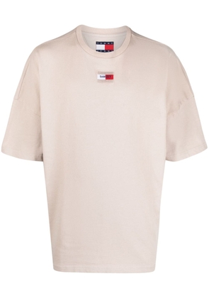 Tommy Jeans logo-patch cotton T-shirt - Neutrals
