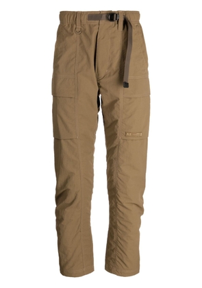 CHOCOOLATE logo-patch straight-leg trousers - Brown