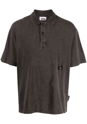 izzue logo-appliqué cotton polo shirt - Grey