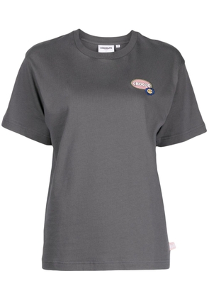 CHOCOOLATE slogan-print short-sleeve T-shirt - Grey