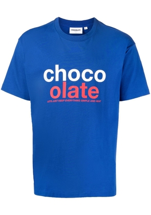 CHOCOOLATE logo-print short-sleeve T-shirt - Blue