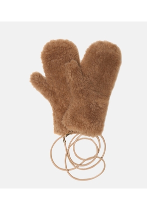 Max Mara Ombrato camel hair and silk mittens