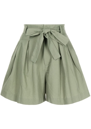 tout a coup belted pleated cotton shorts - Green