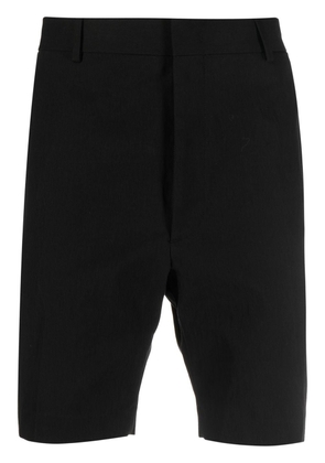 FENDI logo-patch tailored shorts - Black