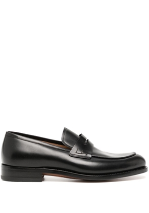 Ferragamo almond-toe leather loafers - Black