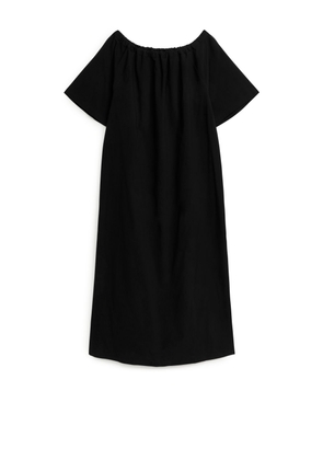 Off-Shoulder Maxi Dress - Black