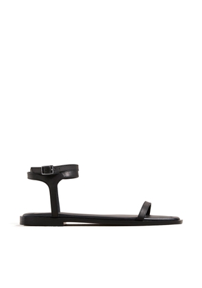 A Emery Viv Sandals in Black, Size IT 36