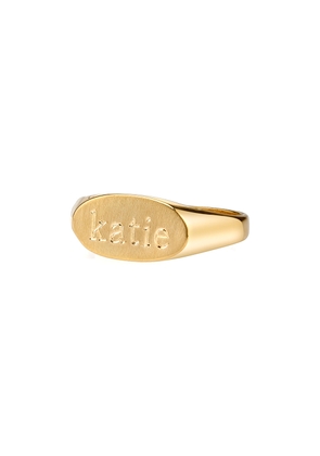 Sarah Chloe Lana Text Pinky Signet Ring in Gold Vermeil, Size 6