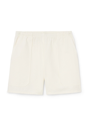 KALLMEYER Hunter Shorts in White, X-Small