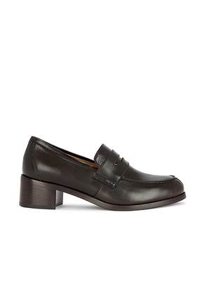The Row Vera Loafer in CHOCOLATE - Chocolate. Size 36 (also in 36.5, 37, 38, 38.5, 39, 39.5, 40, 41).