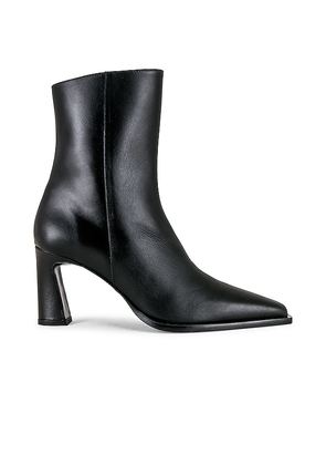 Flattered Anita Boot in Black. Size 41.