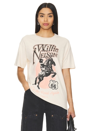 DAYDREAMER Willie Nelson Route 66 Weekend Tee in Tan. Size L, S, XL, XS.