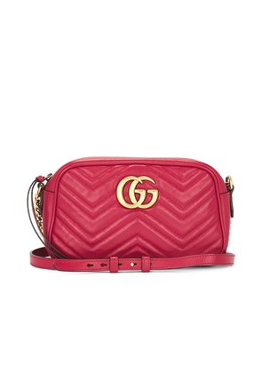FWRD Renew Gucci GG Marmont Quilted Leather Shoulder Bag in Red.