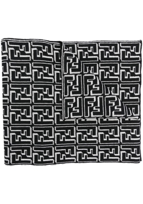 FENDI logo-print virgin-wool scarf - Black