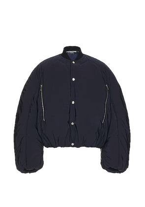 JACQUEMUS Le Bomber Croissant in Dark Navy - Navy. Size 48 (also in 46, 50).
