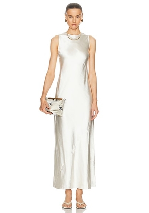 L'Academie by Marianna Etienne Maxi Dress in Ivory - Ivory. Size M (also in L, S, XL, XS, XXS).