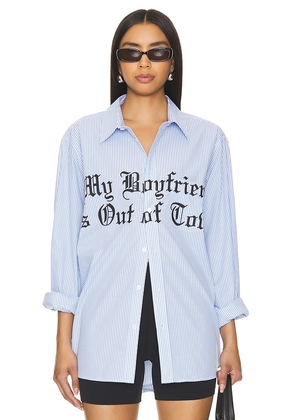 Wahine Out Of Town Shirt in Blue. Size L, XS.