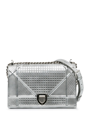 Christian Dior Pre-Owned 21th Century Medium Patent Microcannage Diorama crossbody bag - Silver