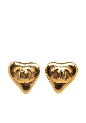 CHANEL Pre-Owned 1993 CC heart clip-on earrings - Gold