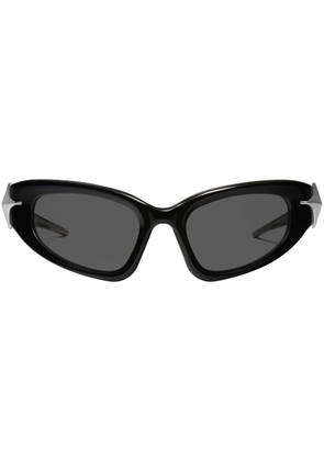 Gentle Monster Paso 01 logo-plaque sunglasses - Black