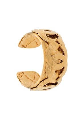 CHANEL Pre-Owned 1990s Chanel Bangle - Gold